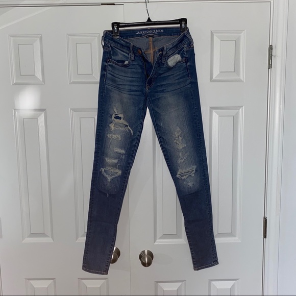 Distressed jeans - Picture 1 of 1